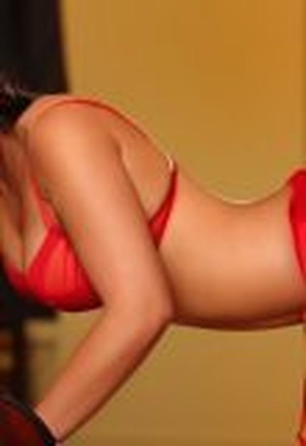 Natalie_m, 44, Kecskemét - Közép-Magyarország, GFE Escort