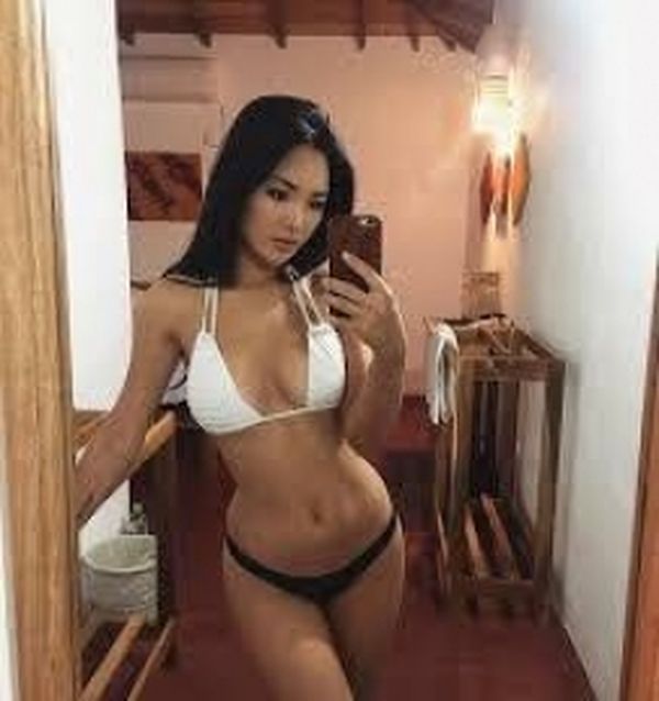 Escort Lipstixxx 19yo, Szeged / Dél-Magyarország