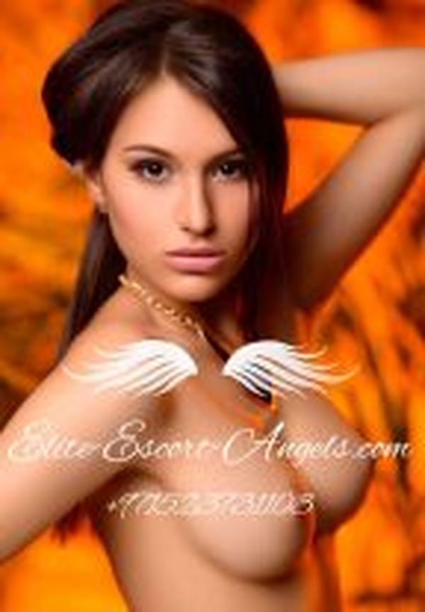 Escort Genovefa,Szekszárd outcall only in hotels