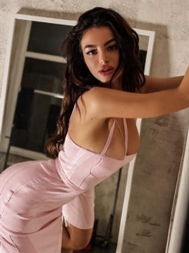 Madline, 29, Salgótarján - Észak-Magyarország, Curvy Escort